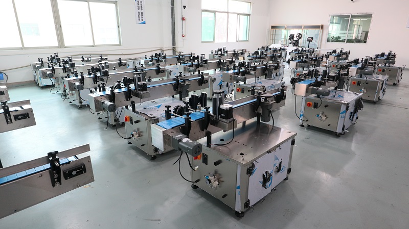 多標(biāo)頭貼標(biāo)機,貼標(biāo)機,全自動貼標(biāo)機